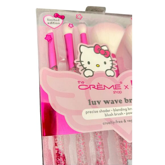 Crème Shop x Hello Kitty Luv Wave Brush Set - Picture 5 of 6